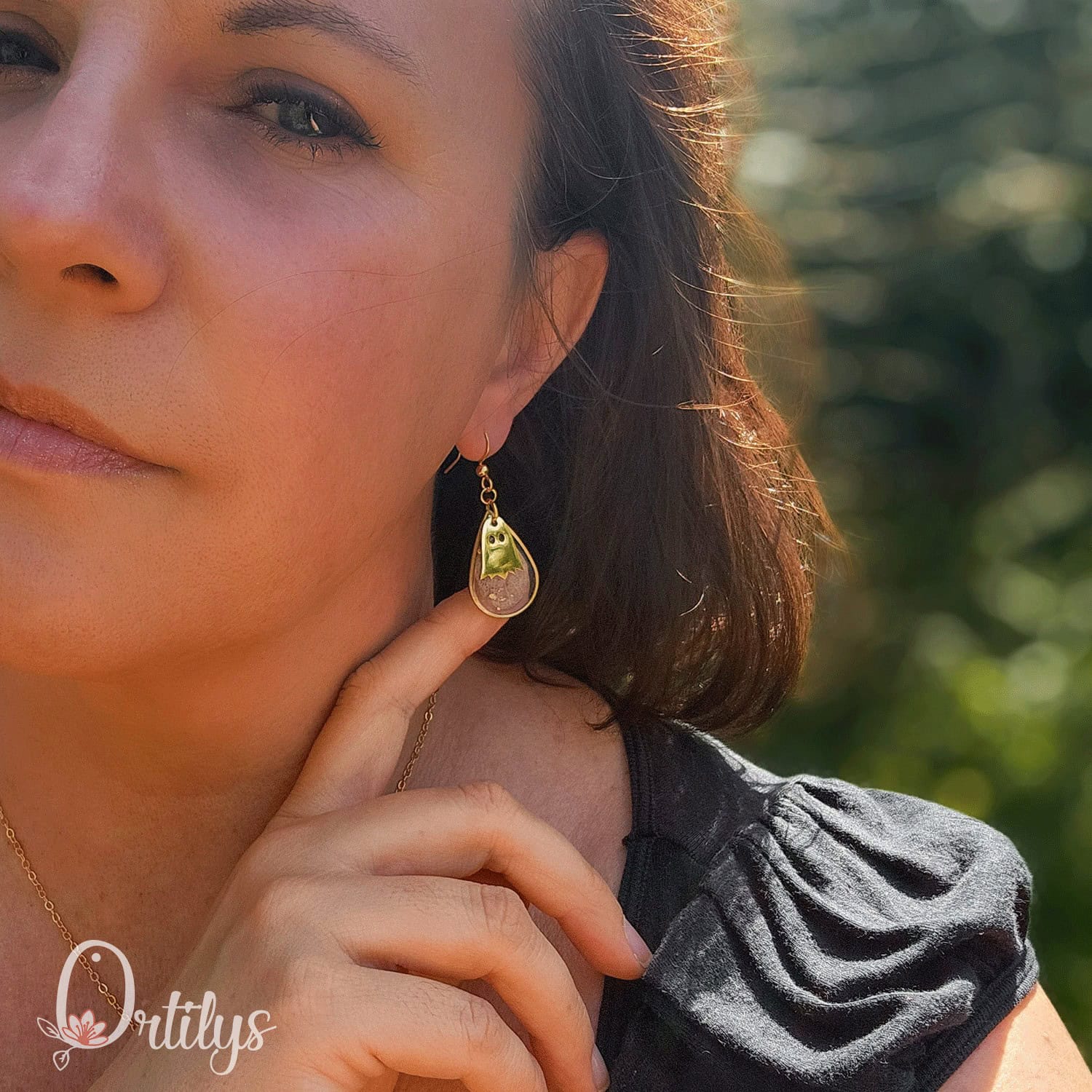 COLLECTION HALLOWEEN 👻 Boucles d'oreilles Fantôme or – Image 2