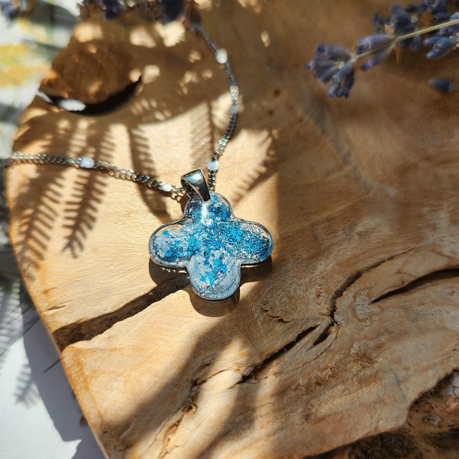 Collier croix TRINITÉ personnalisable – Image 6