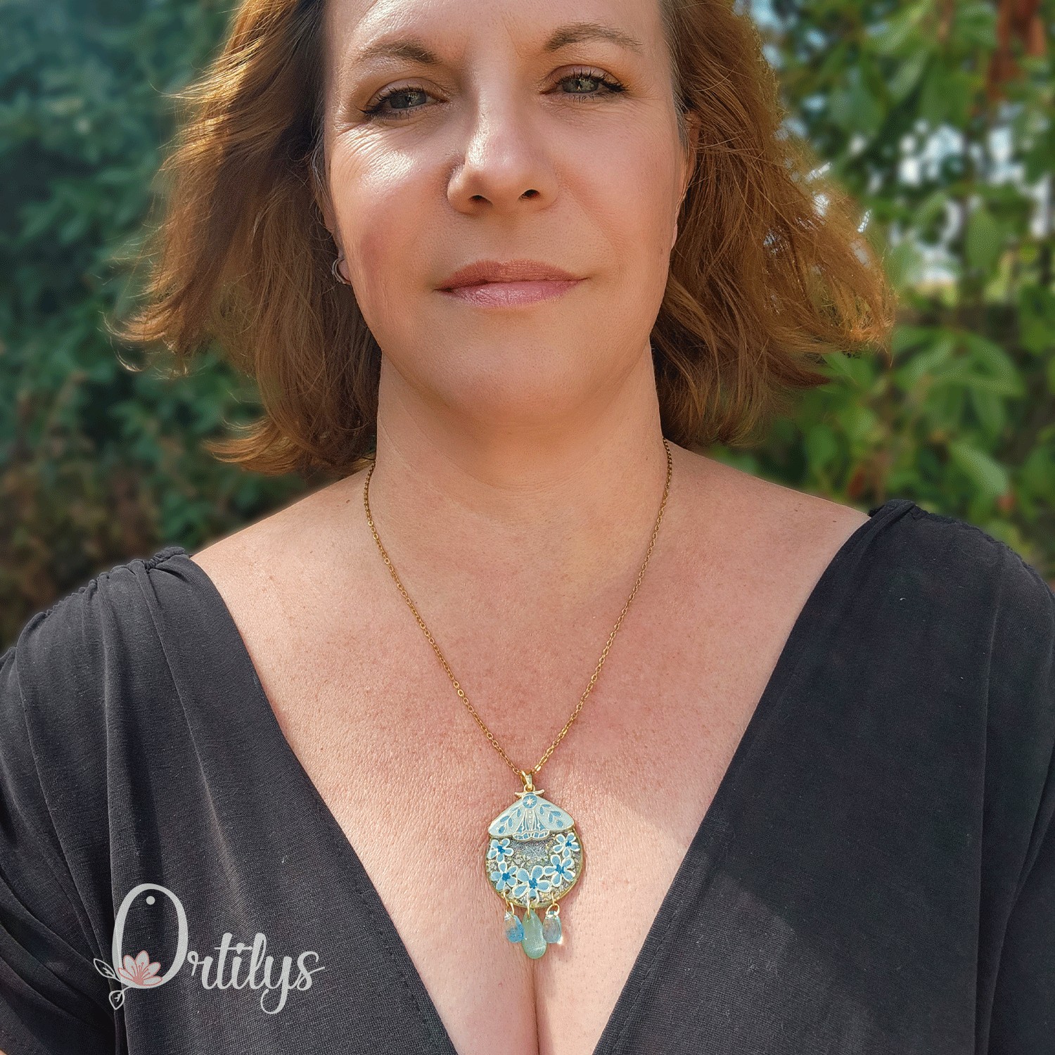 Collection SPHINX 🦋 Collier "BLUE CLIPPER" – Image 9